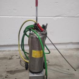 pressure vessel for foam